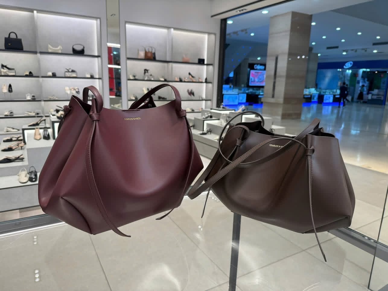 Calla L - Charles&Keith - Hình ảnh 4